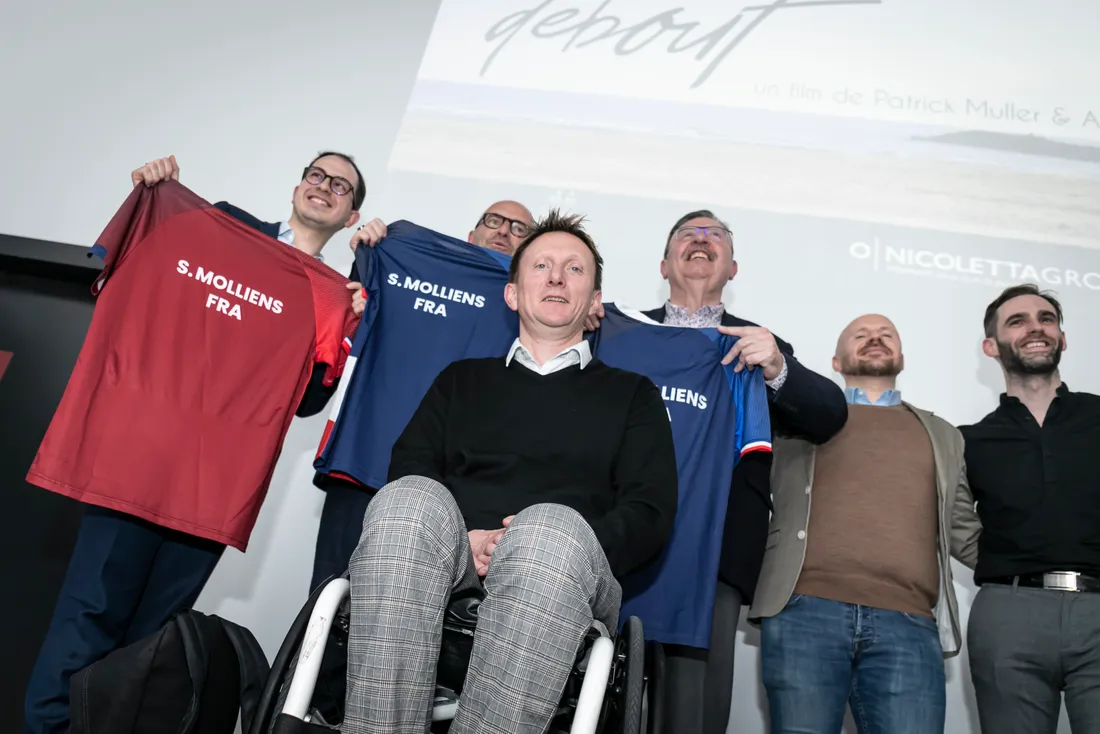 Avant-première du documentaire "Toujours debout"